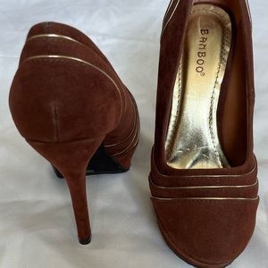 Womens Heels By Bamboo Size 6.5.